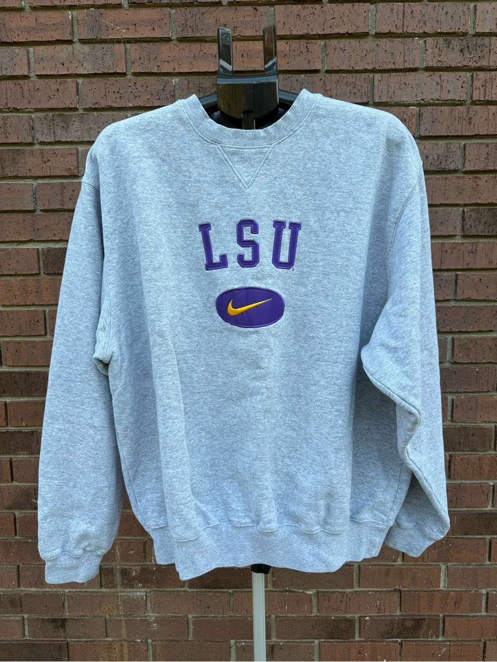 Vintage 2003 Nike LSU Crewneck Sweatshirt Large Grey Center Swoosh Y2K Tigers